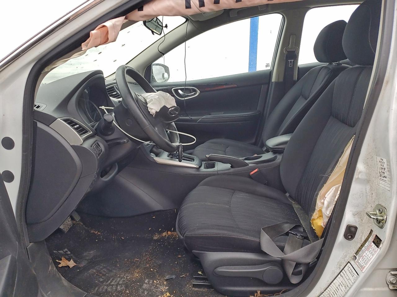 2017 NISSAN SENTRA S photo 7