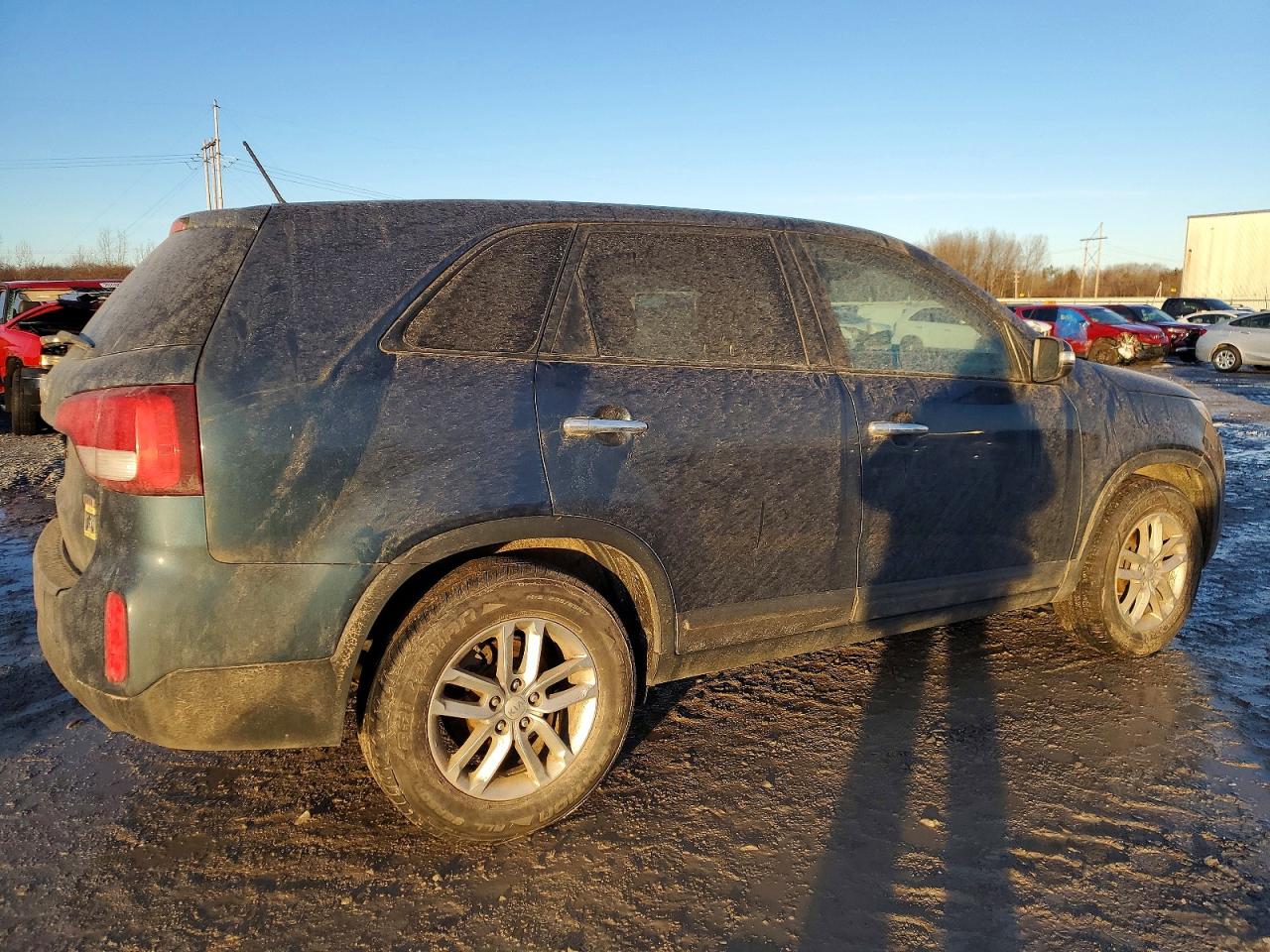 2014 KIA SORENTO LX photo 5