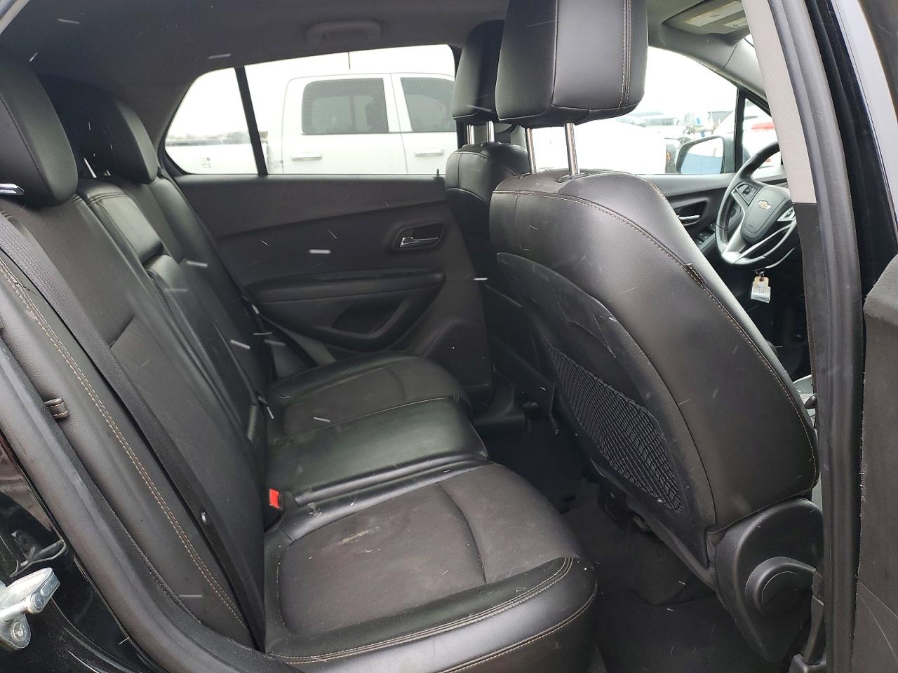 2017 CHEVROLET TRAX 1LT photo 11