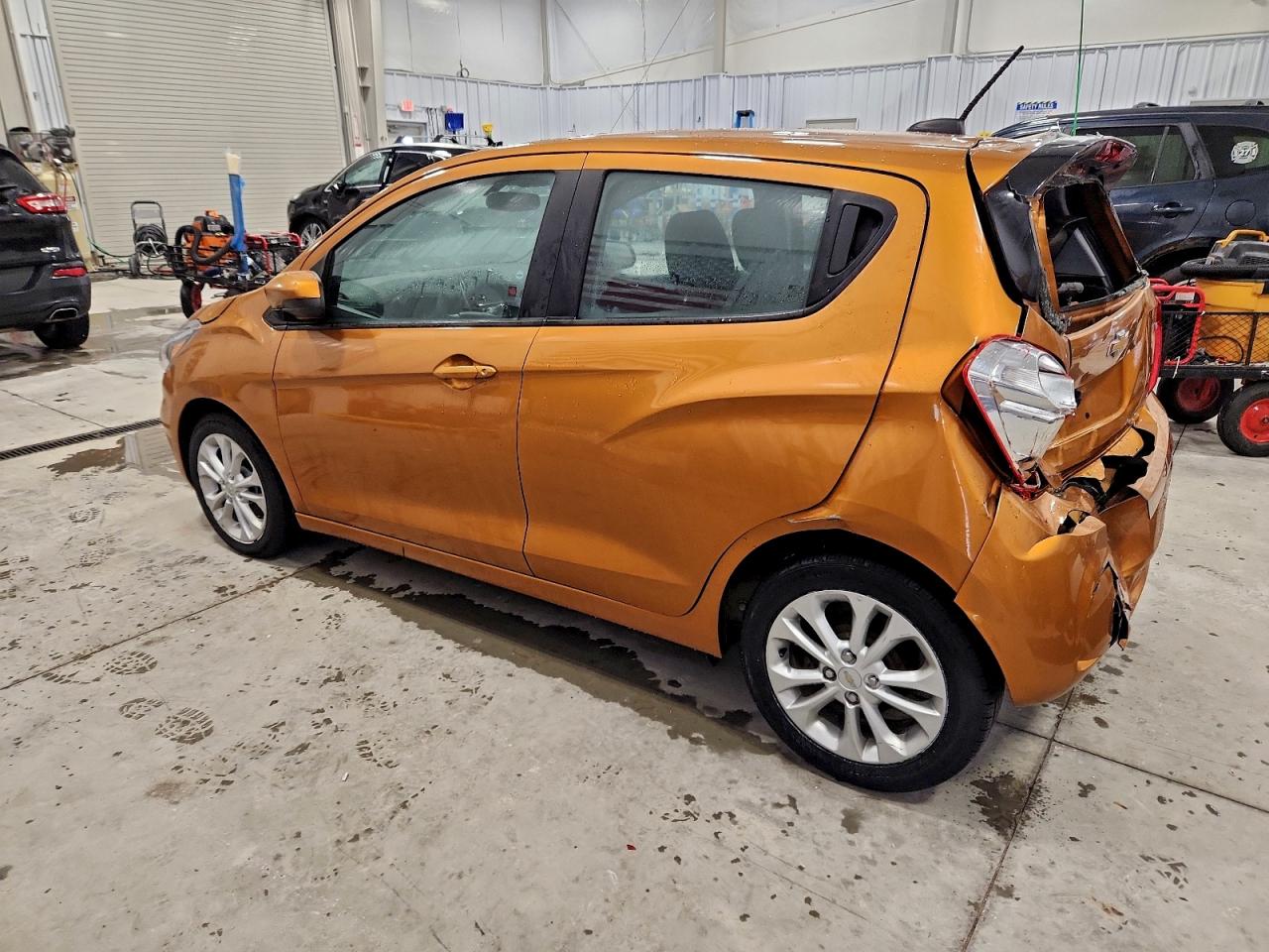 2019 CHEVROLET SPARK 1LT photo 2