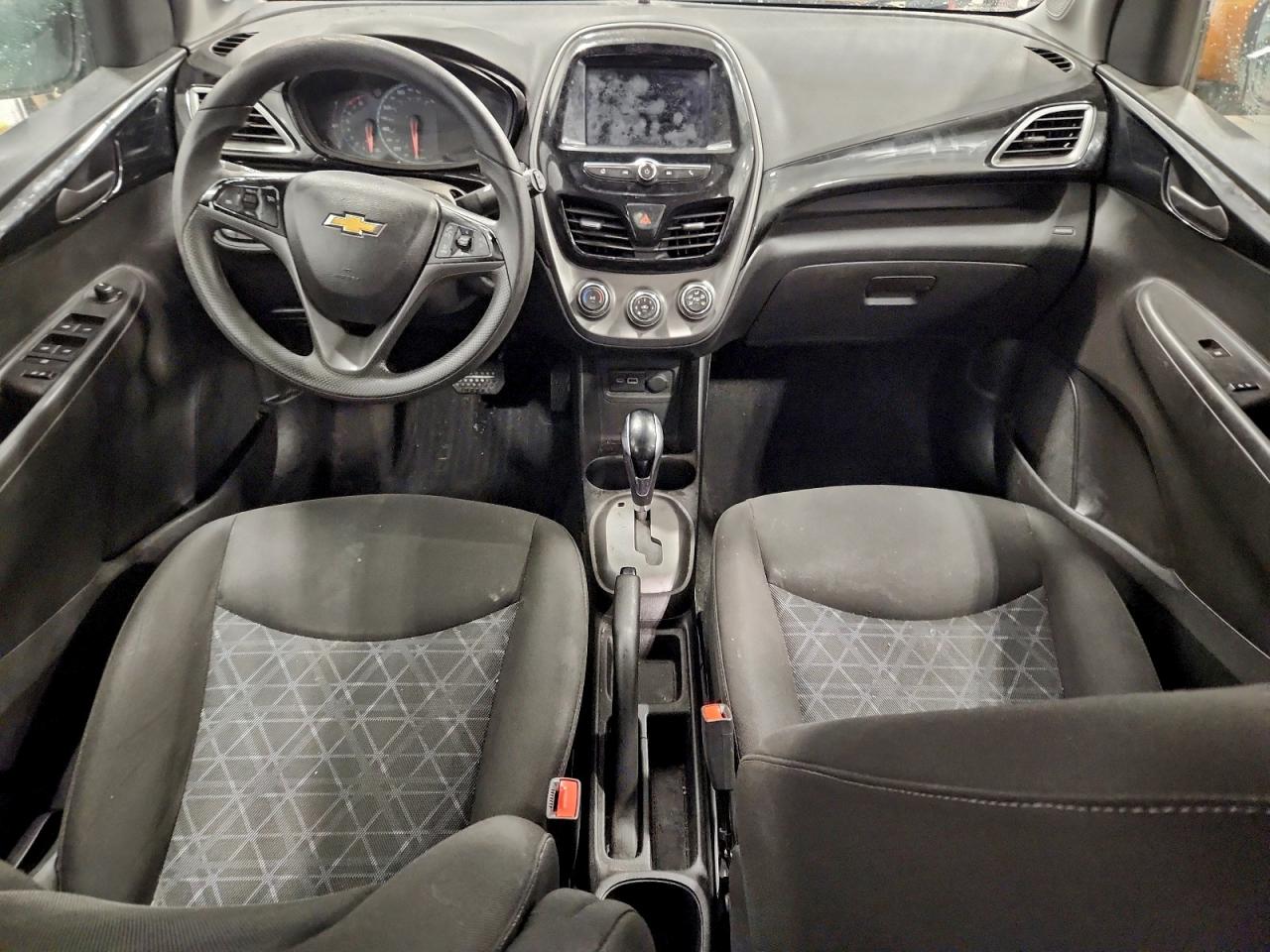 2019 CHEVROLET SPARK 1LT photo 8