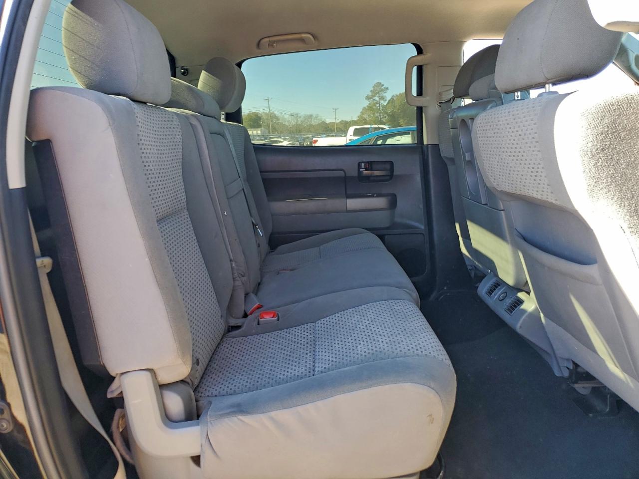 2013 TOYOTA TUNDRA CREWMAX SR5 photo 10