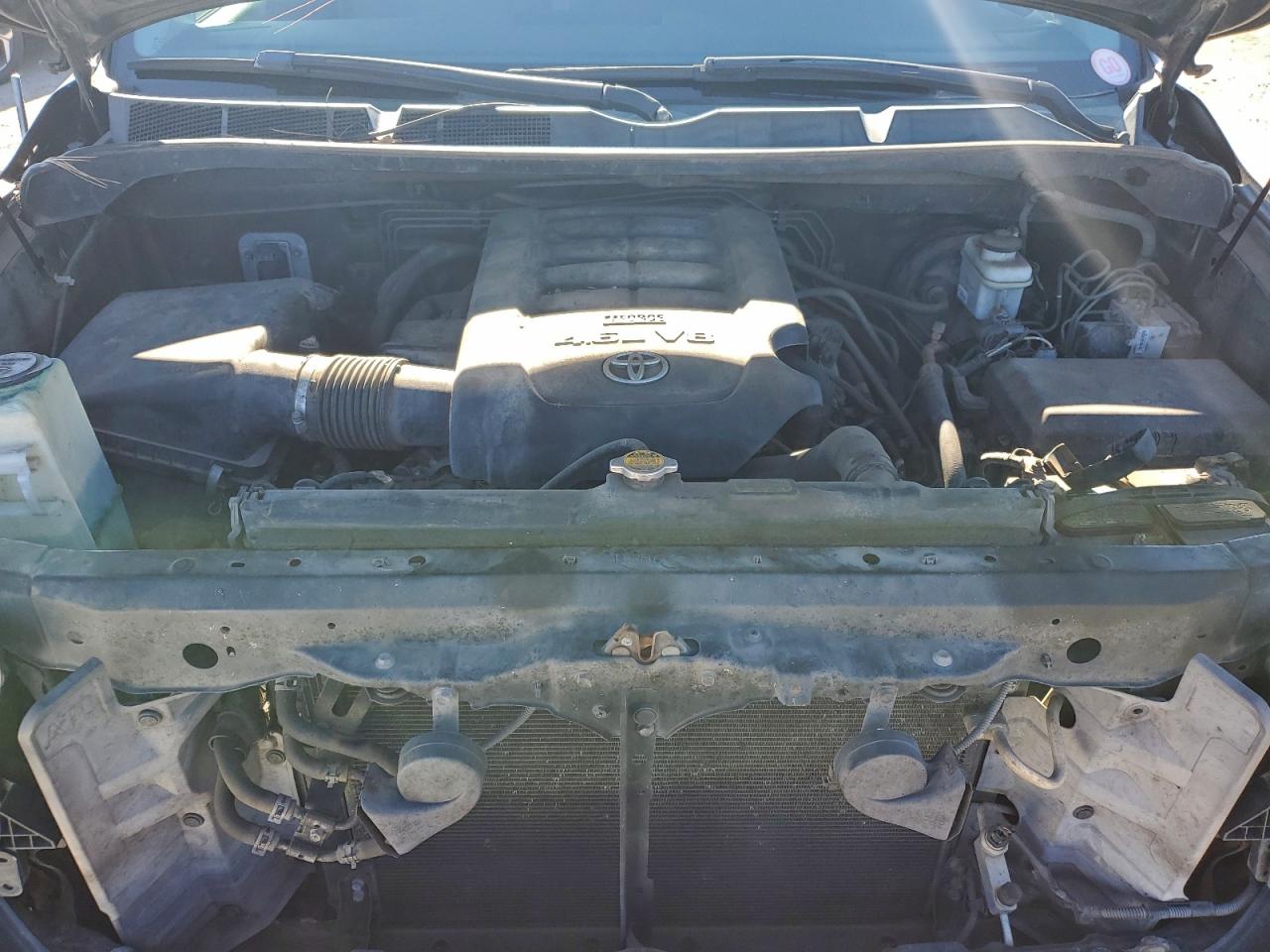 2013 TOYOTA TUNDRA CREWMAX SR5 photo 11