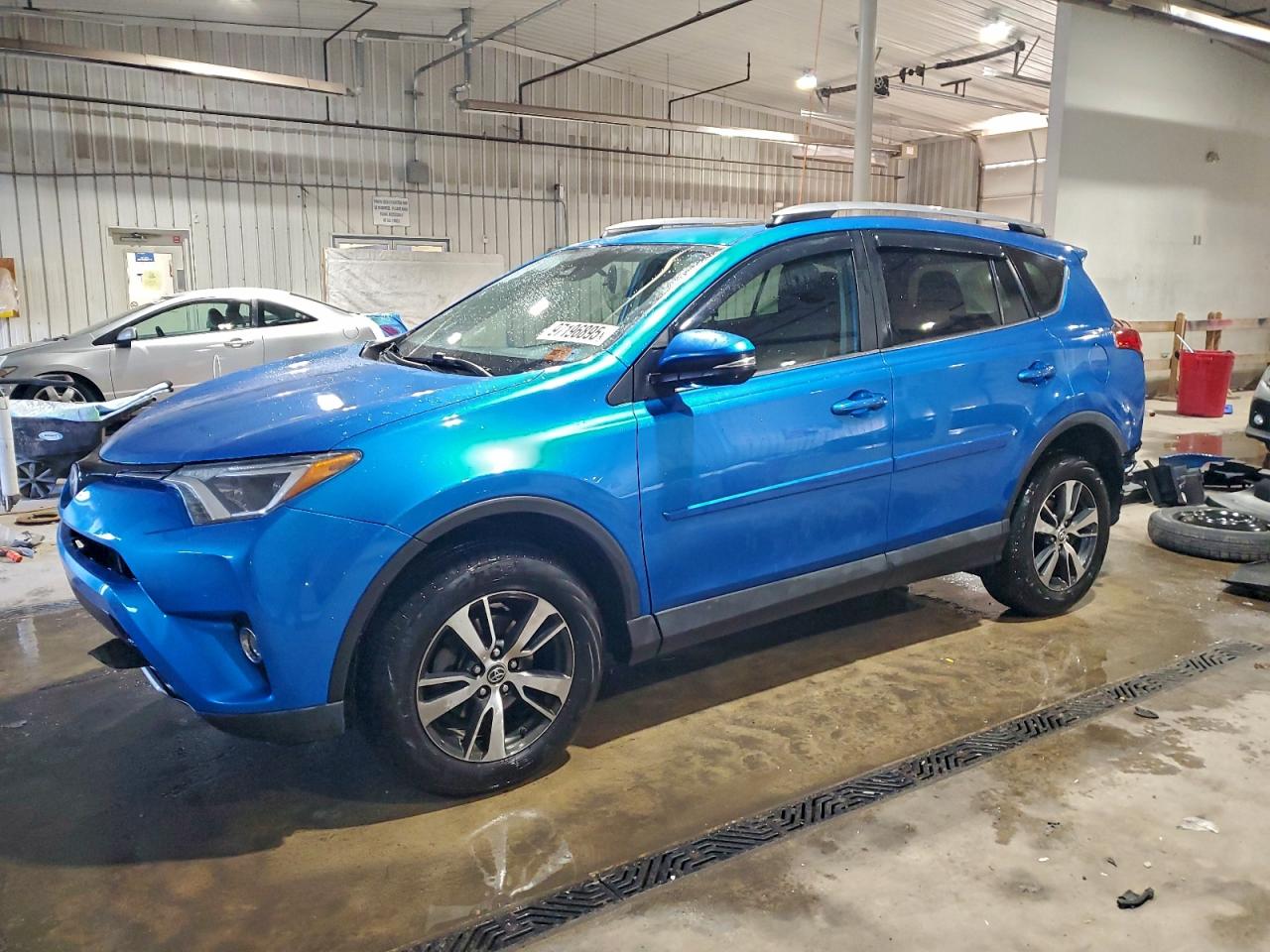 2017 TOYOTA RAV4