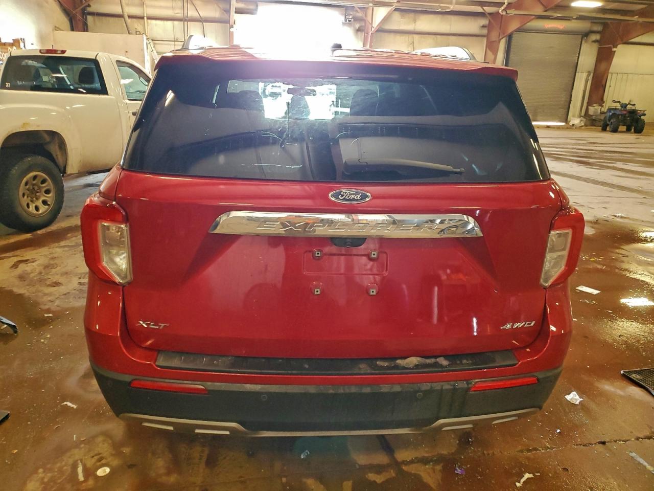 2021 FORD EXPLORER XLT photo 11