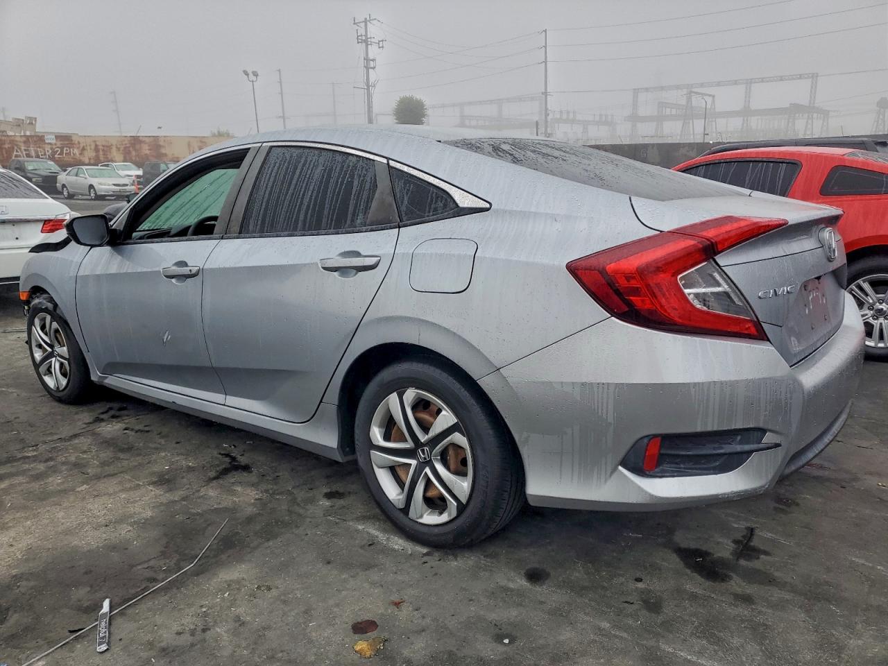 2017 HONDA CIVIC LX photo 2