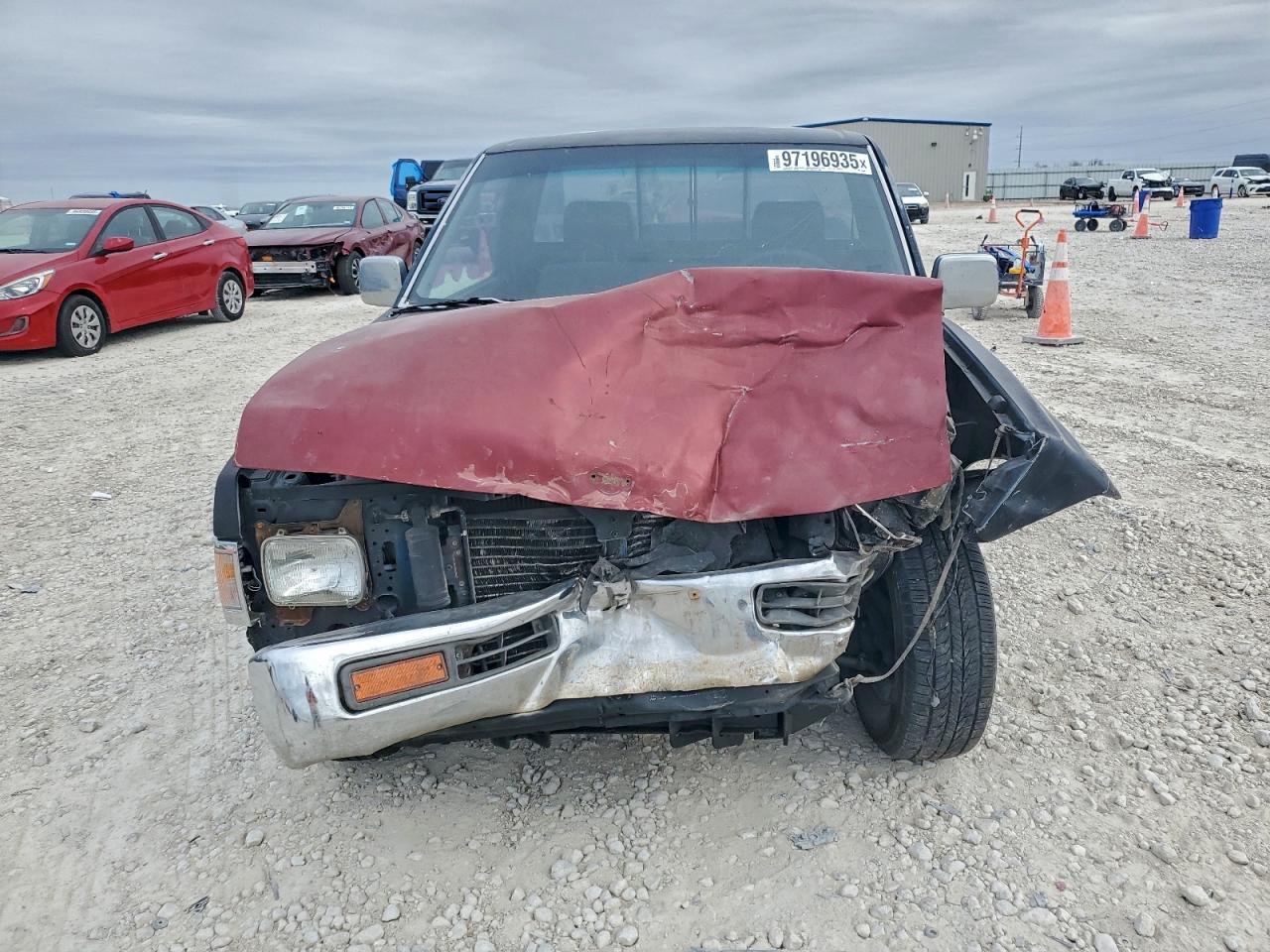 1997 NISSAN TRUCK BASE photo 5