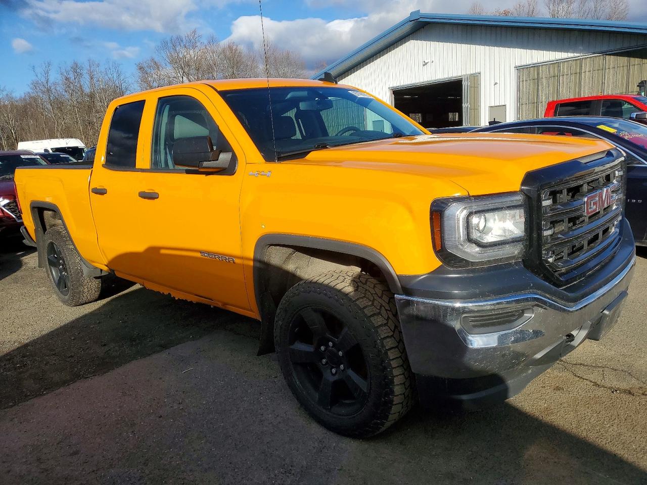 2017 GMC SIERRA K1500 photo 4