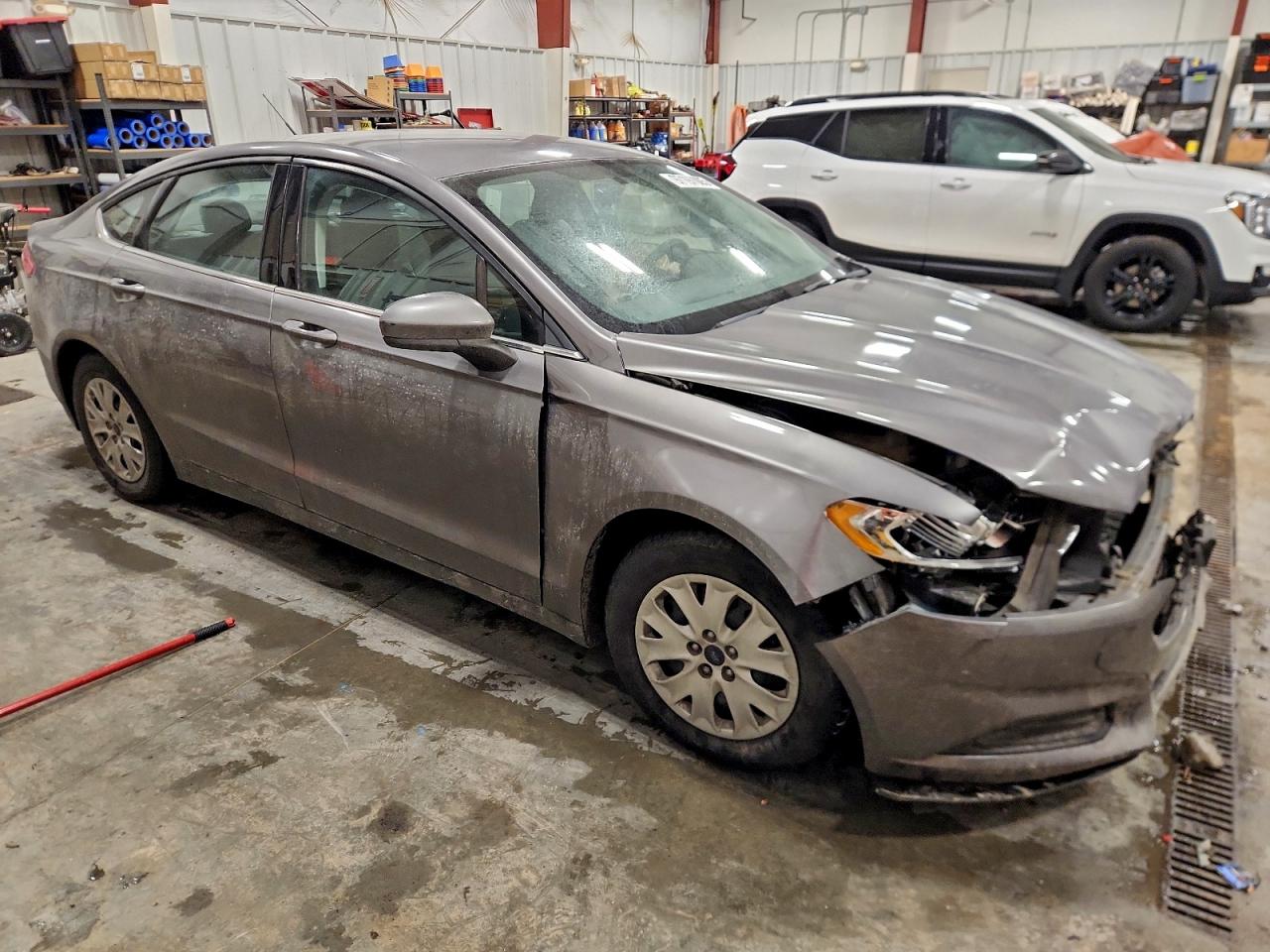 2014 FORD FUSION S photo 4
