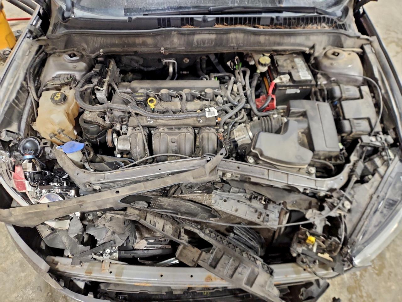 2014 FORD FUSION S photo 11