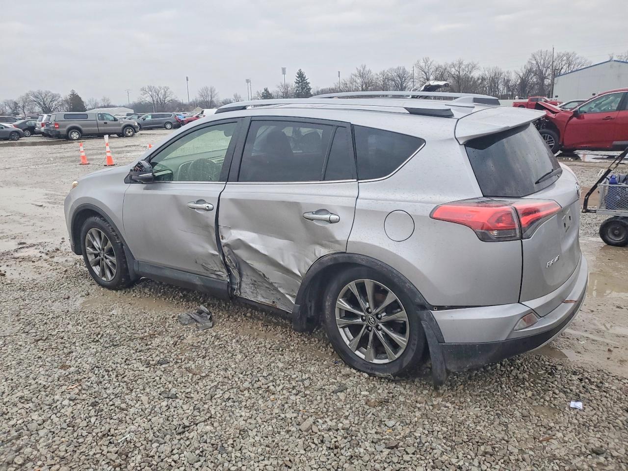 2018 TOYOTA RAV4 LIMITED photo 2