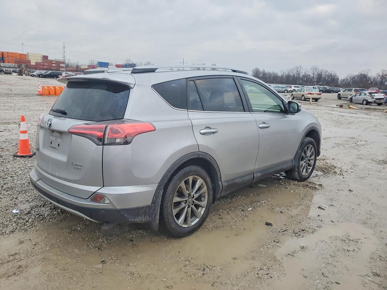 2018 TOYOTA RAV4 LIMITED photo 3