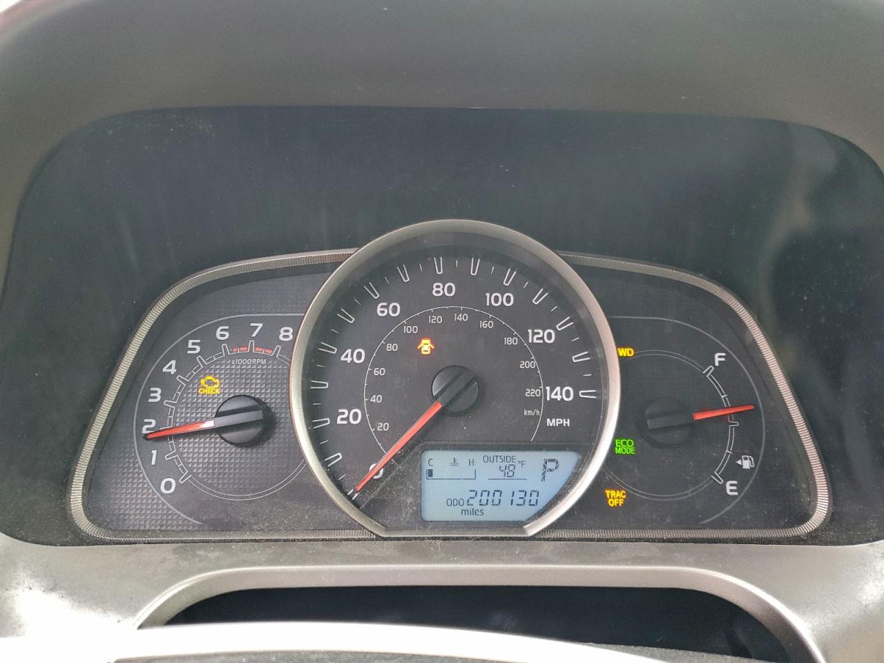 2015 TOYOTA RAV4 XLE photo 9