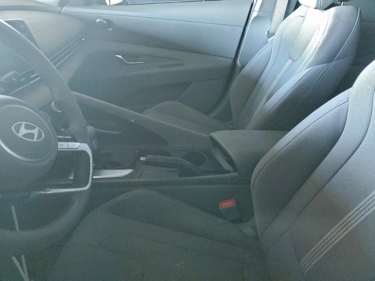 2025 HYUNDAI ELANTRA SE photo 7