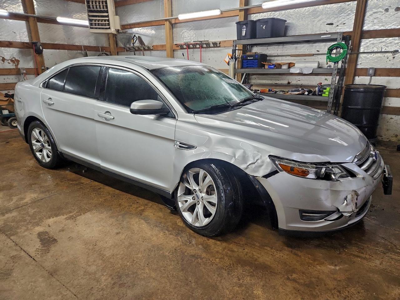 2012 FORD TAURUS SEL photo 4