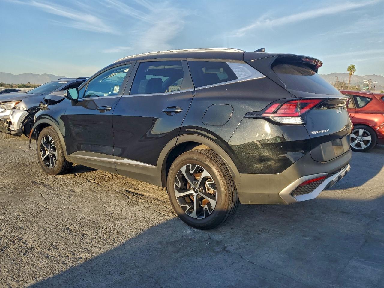 2023 KIA SPORTAGE EX photo 2