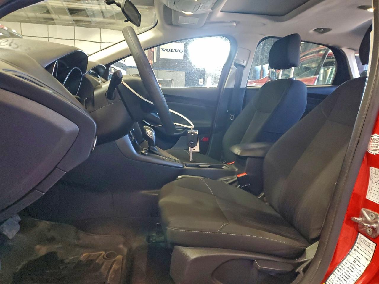 2017 FORD FOCUS SEL photo 7