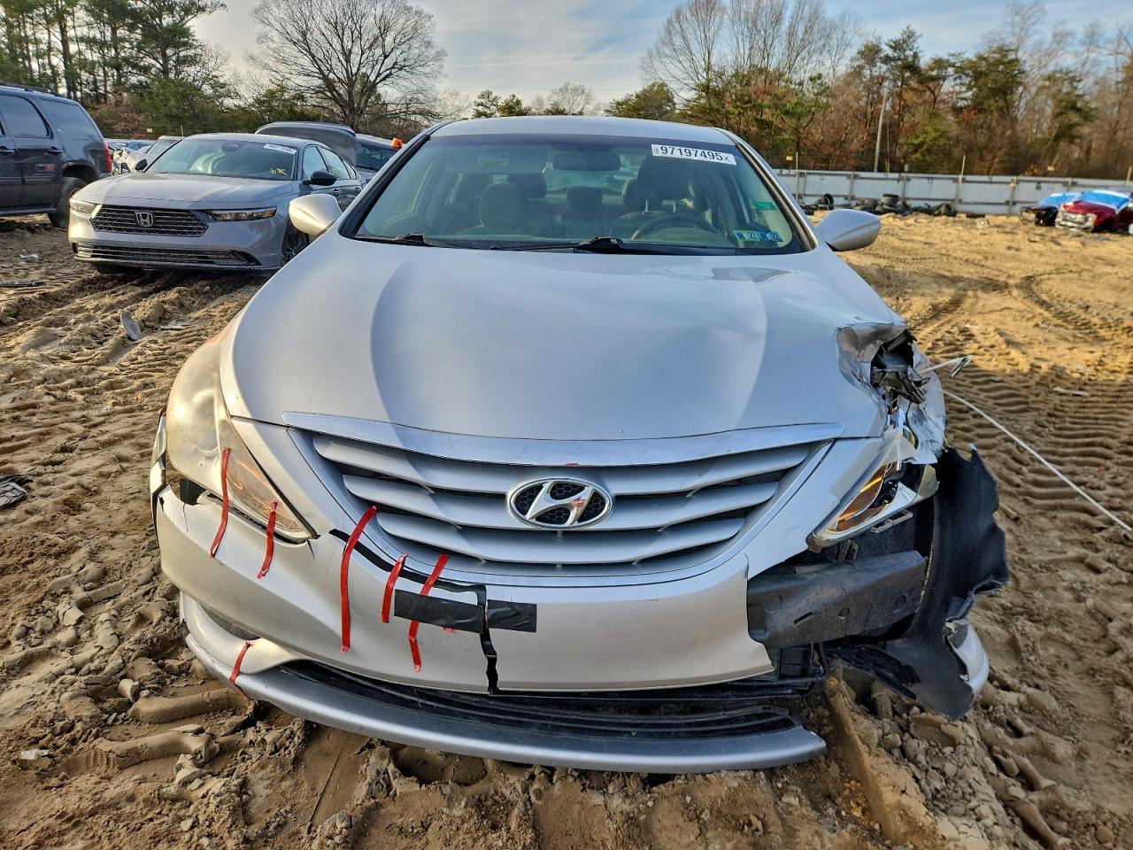 2011 HYUNDAI SONATA GLS photo 5