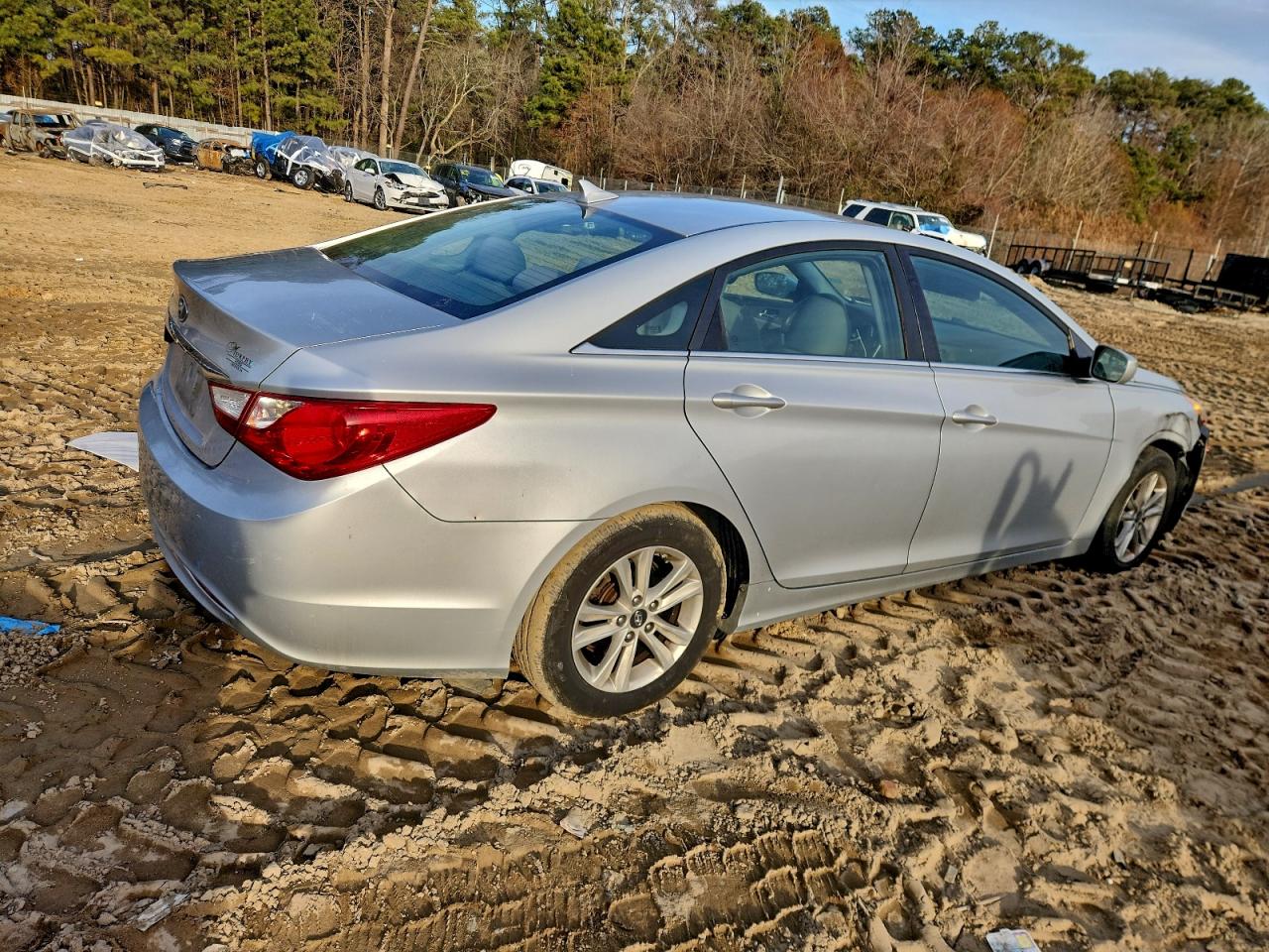 2011 HYUNDAI SONATA GLS photo 3