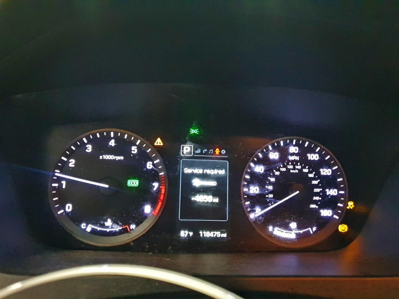 2015 HYUNDAI SONATA SPORT photo 9