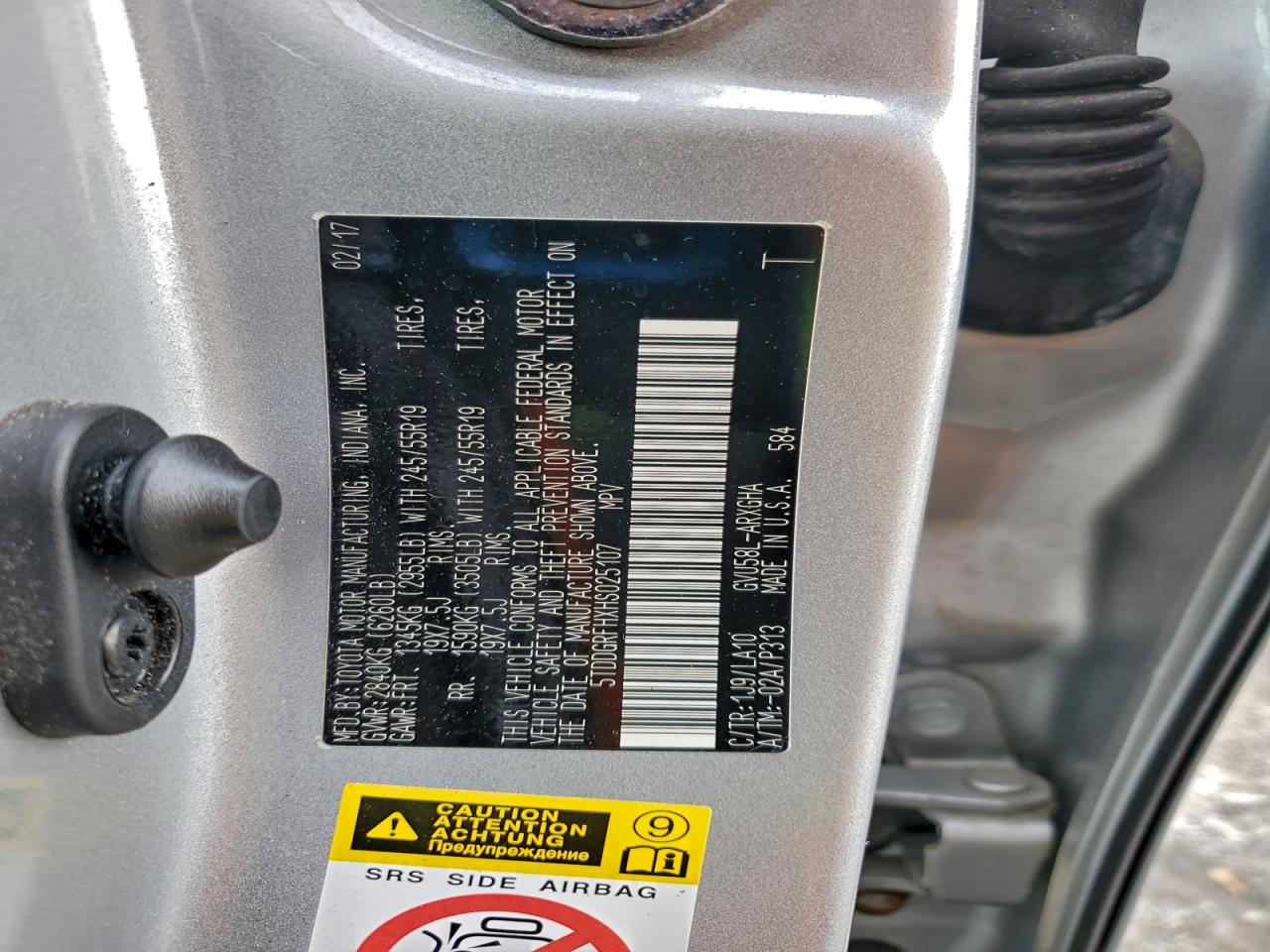2017 TOYOTA HIGHLANDER HYBRID LIMITED photo 25