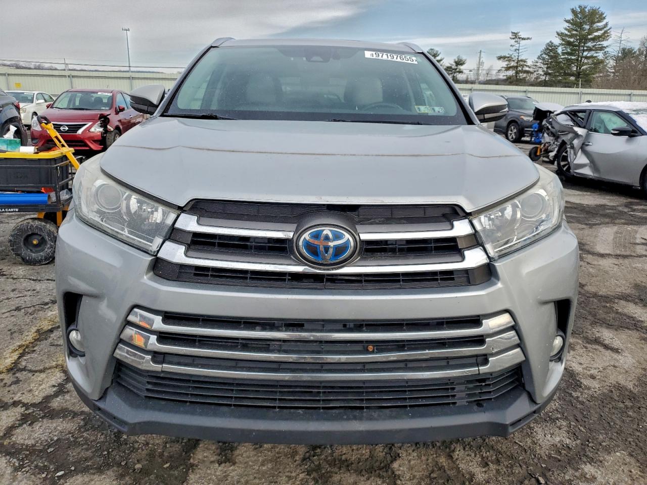 2017 TOYOTA HIGHLANDER HYBRID LIMITED photo 9