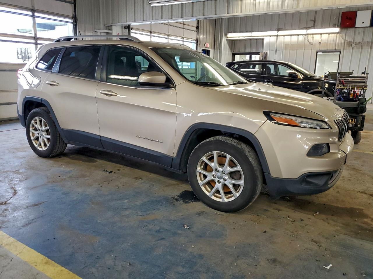 2014 JEEP CHEROKEE LATITUDE photo 4