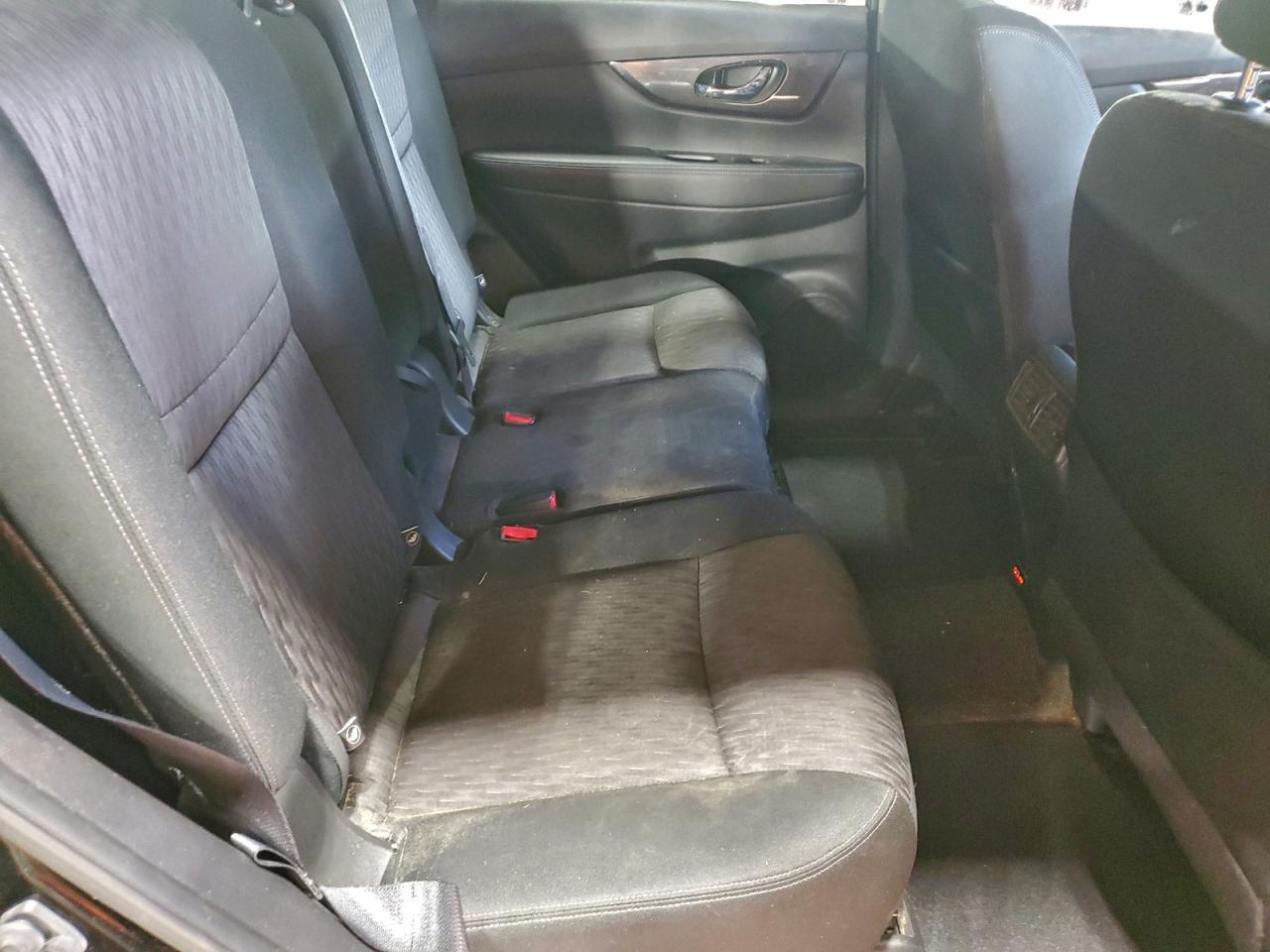 2019 NISSAN ROGUE S photo 11