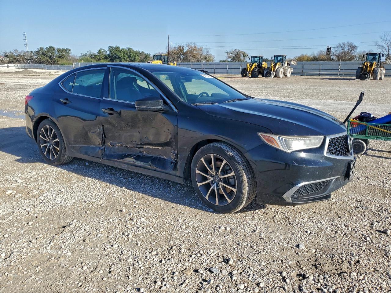 2018 ACURA TLX photo 4