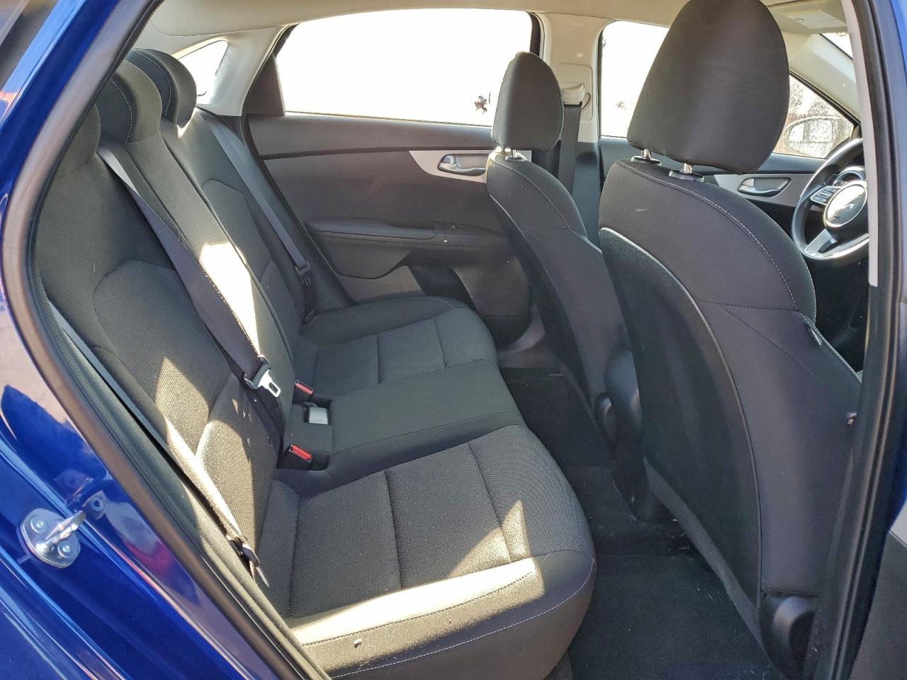 2023 KIA FORTE LX photo 10