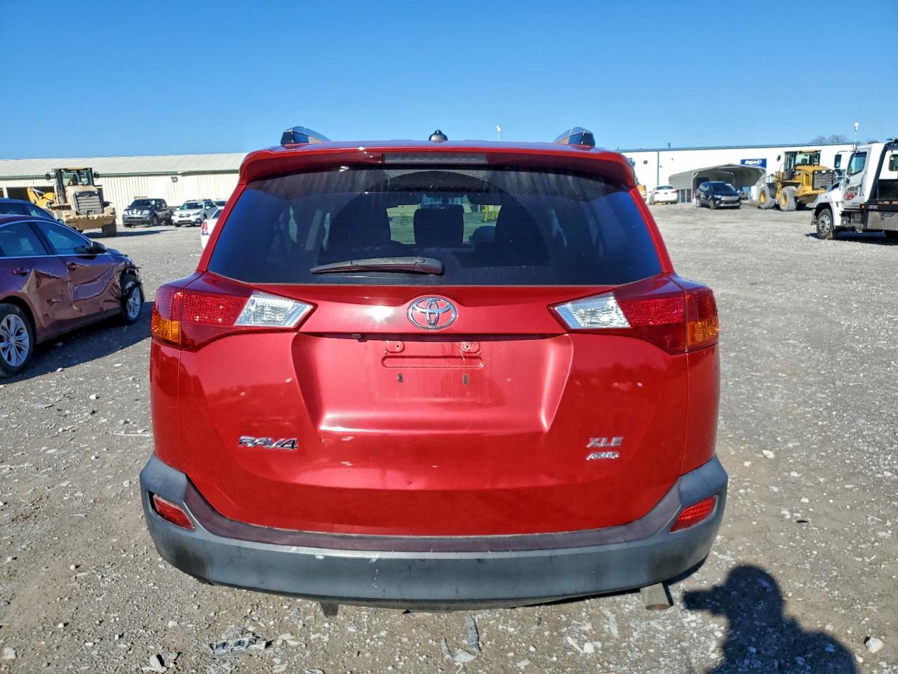 2015 TOYOTA RAV4 XLE photo 6