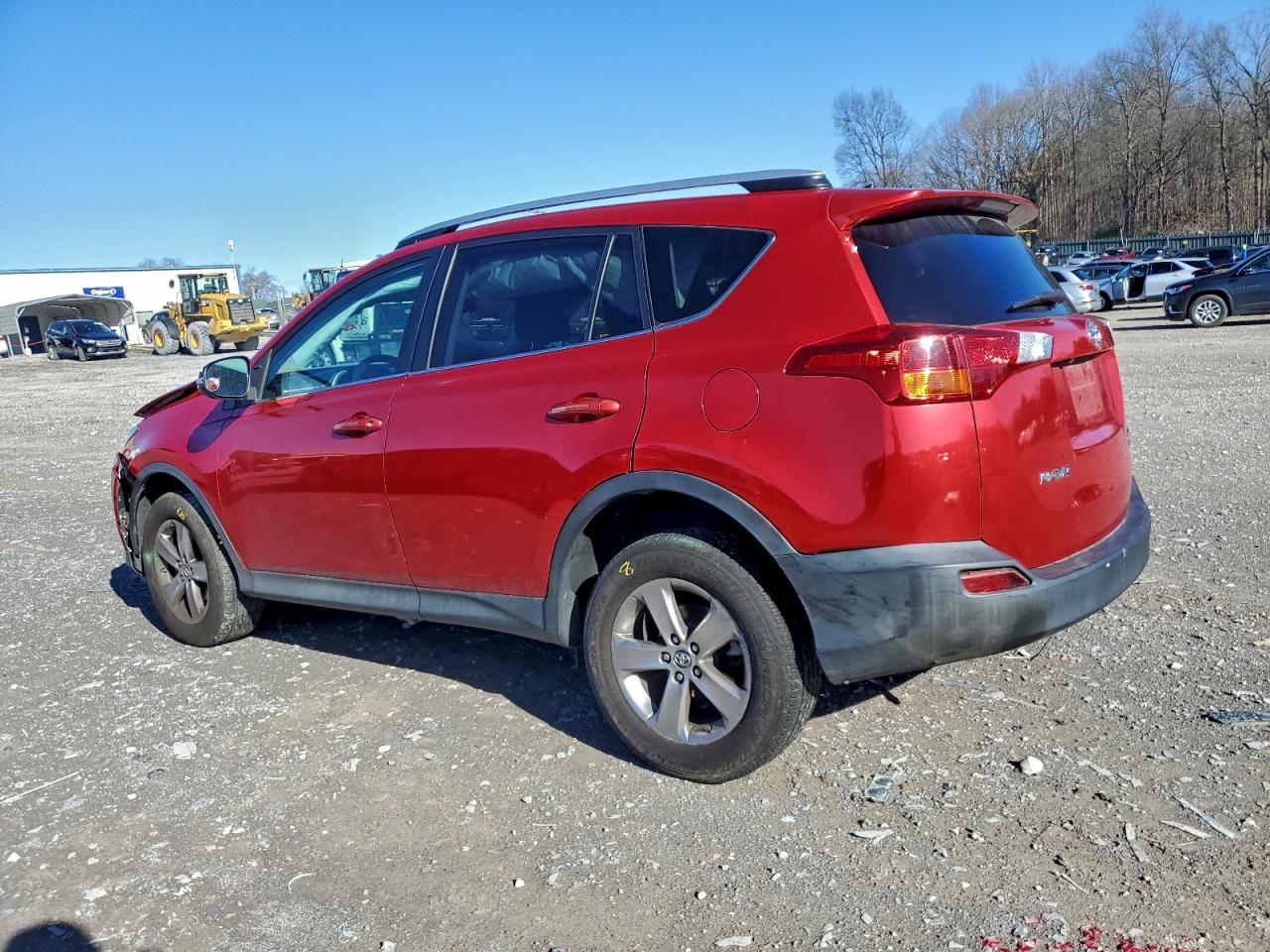 2015 TOYOTA RAV4 XLE photo 2