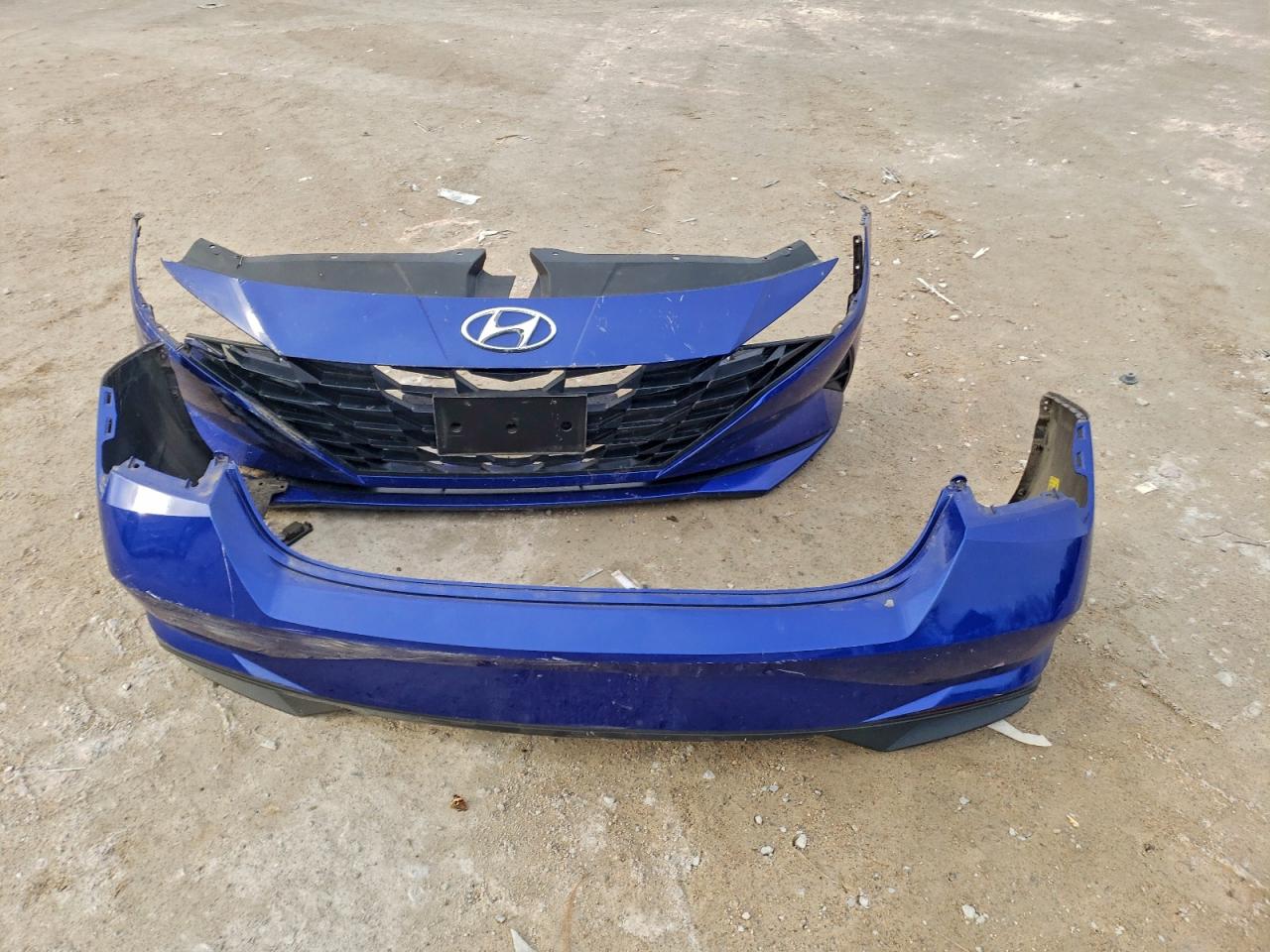 2023 HYUNDAI ELANTRA SEL photo 12
