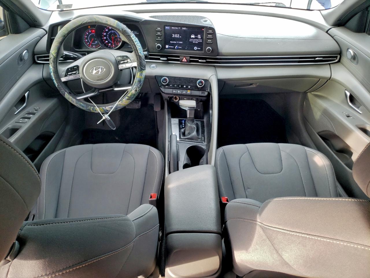 2023 HYUNDAI ELANTRA SEL photo 8