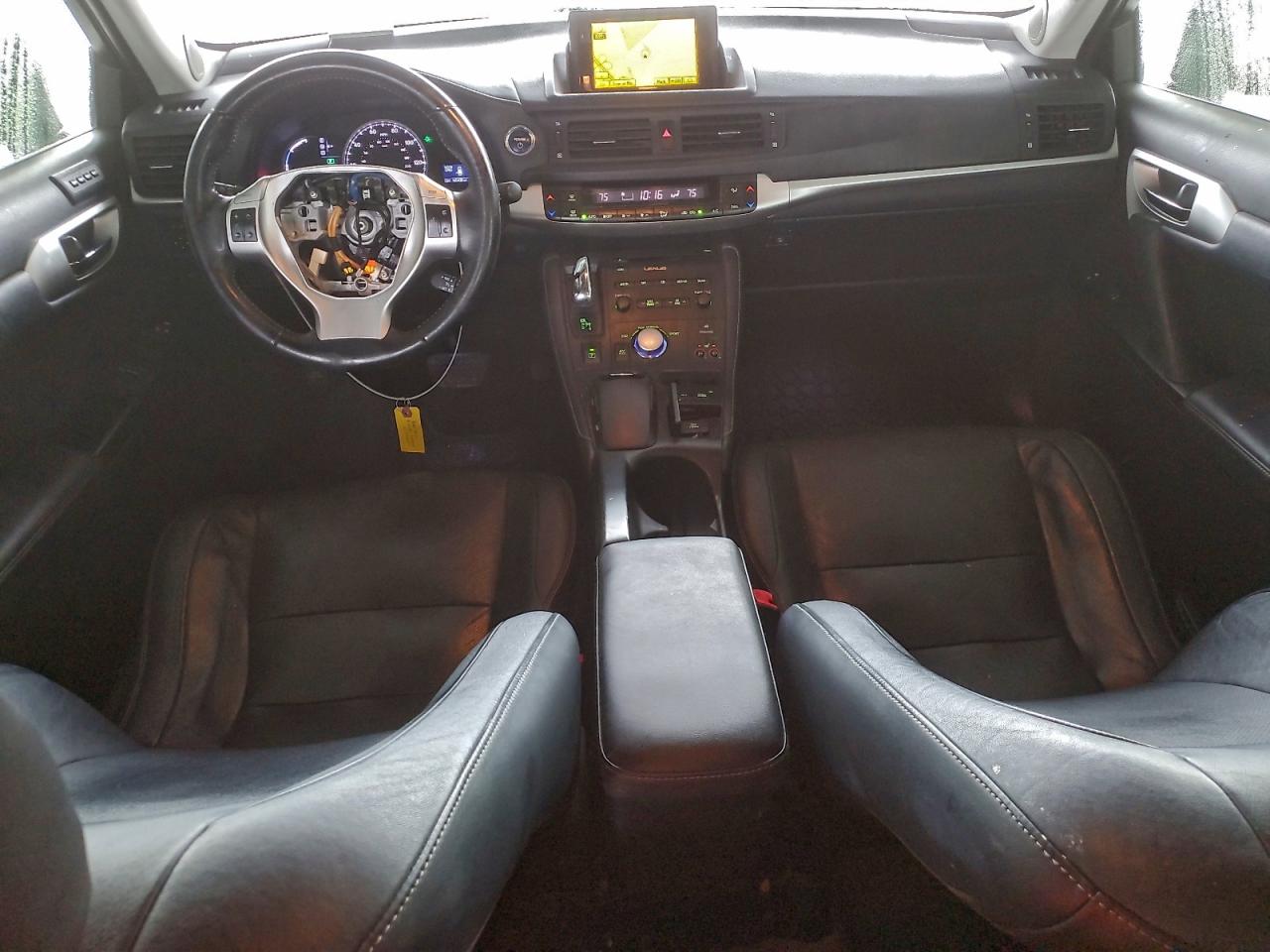 2012 LEXUS CT 200 photo 8