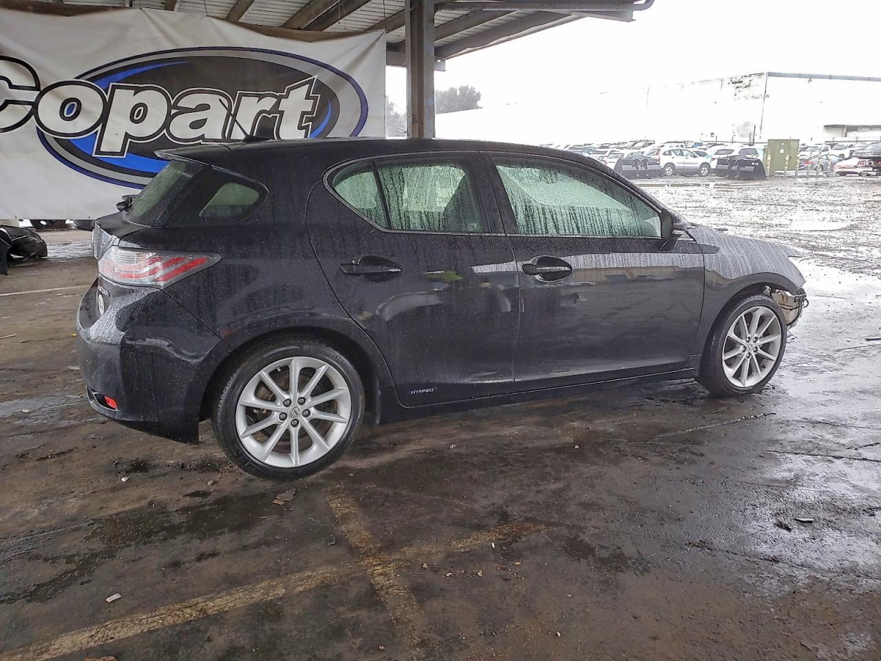2012 LEXUS CT 200 photo 3