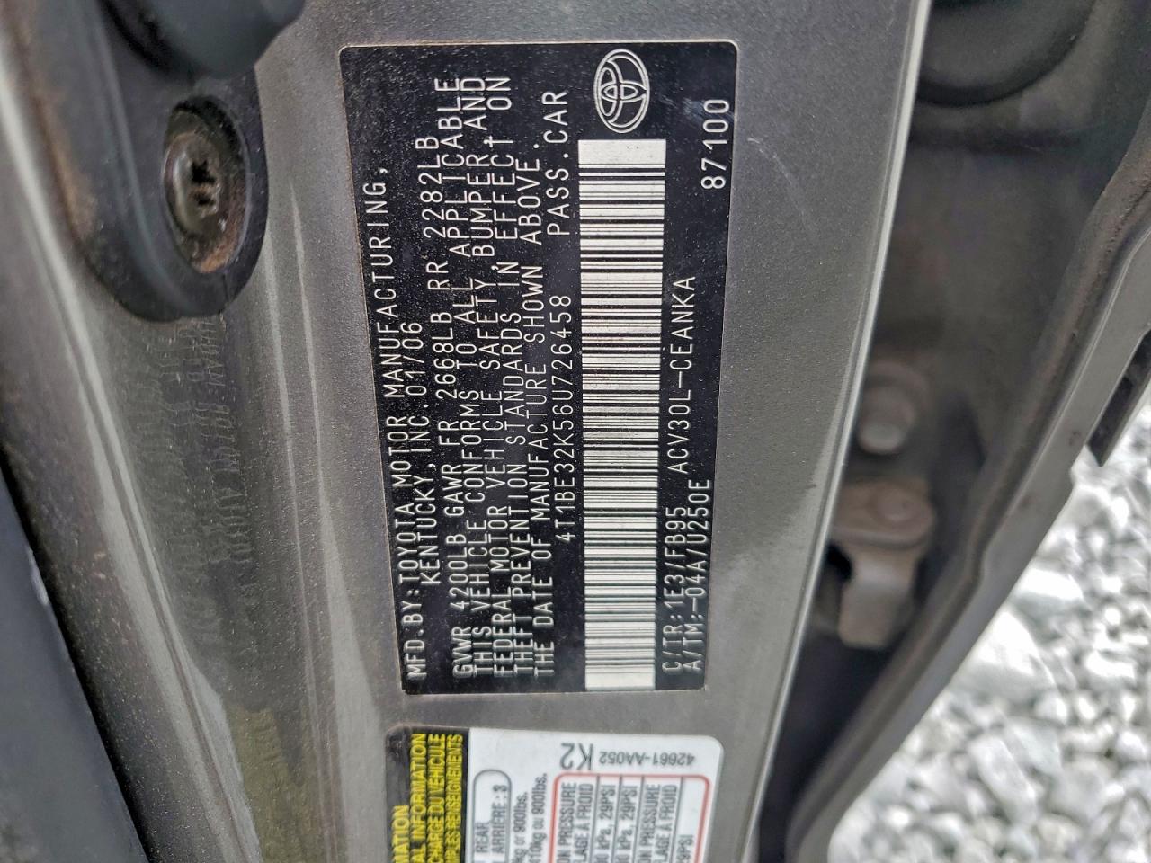 2006 TOYOTA CAMRY LE photo 12