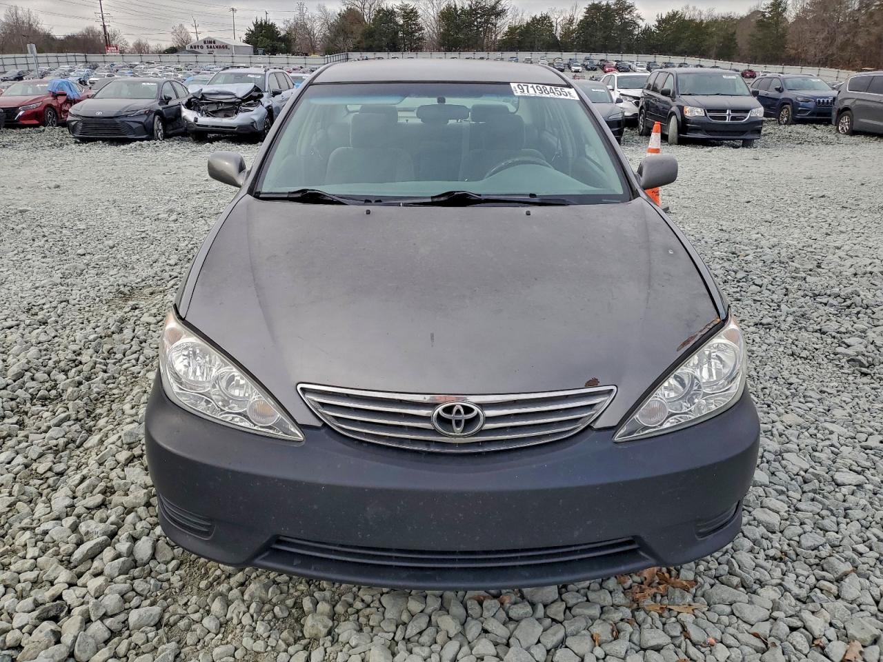 2006 TOYOTA CAMRY LE photo 5