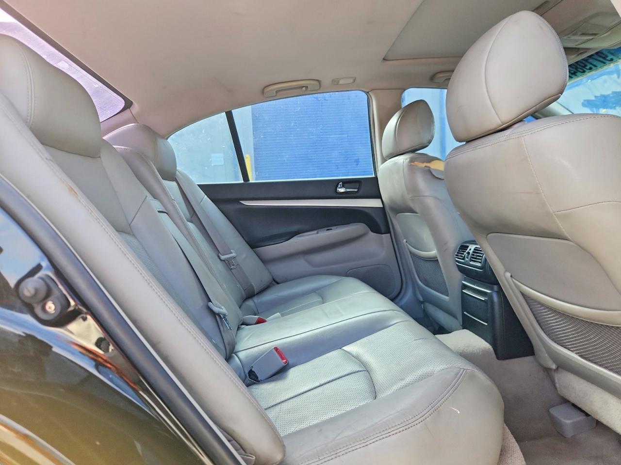 2009 INFINITI G37 BASE photo 19