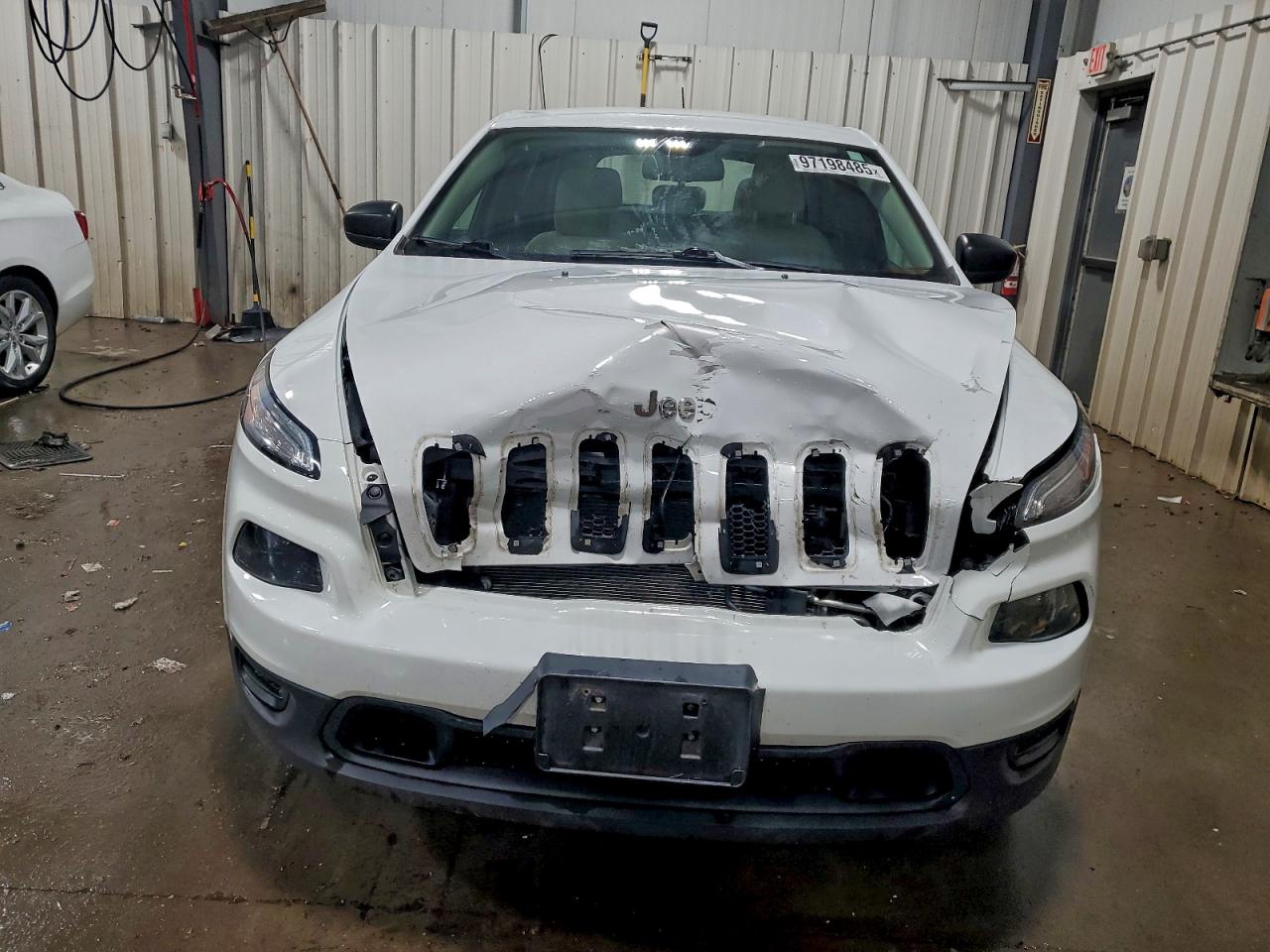 2017 JEEP CHEROKEE SPORT photo 5