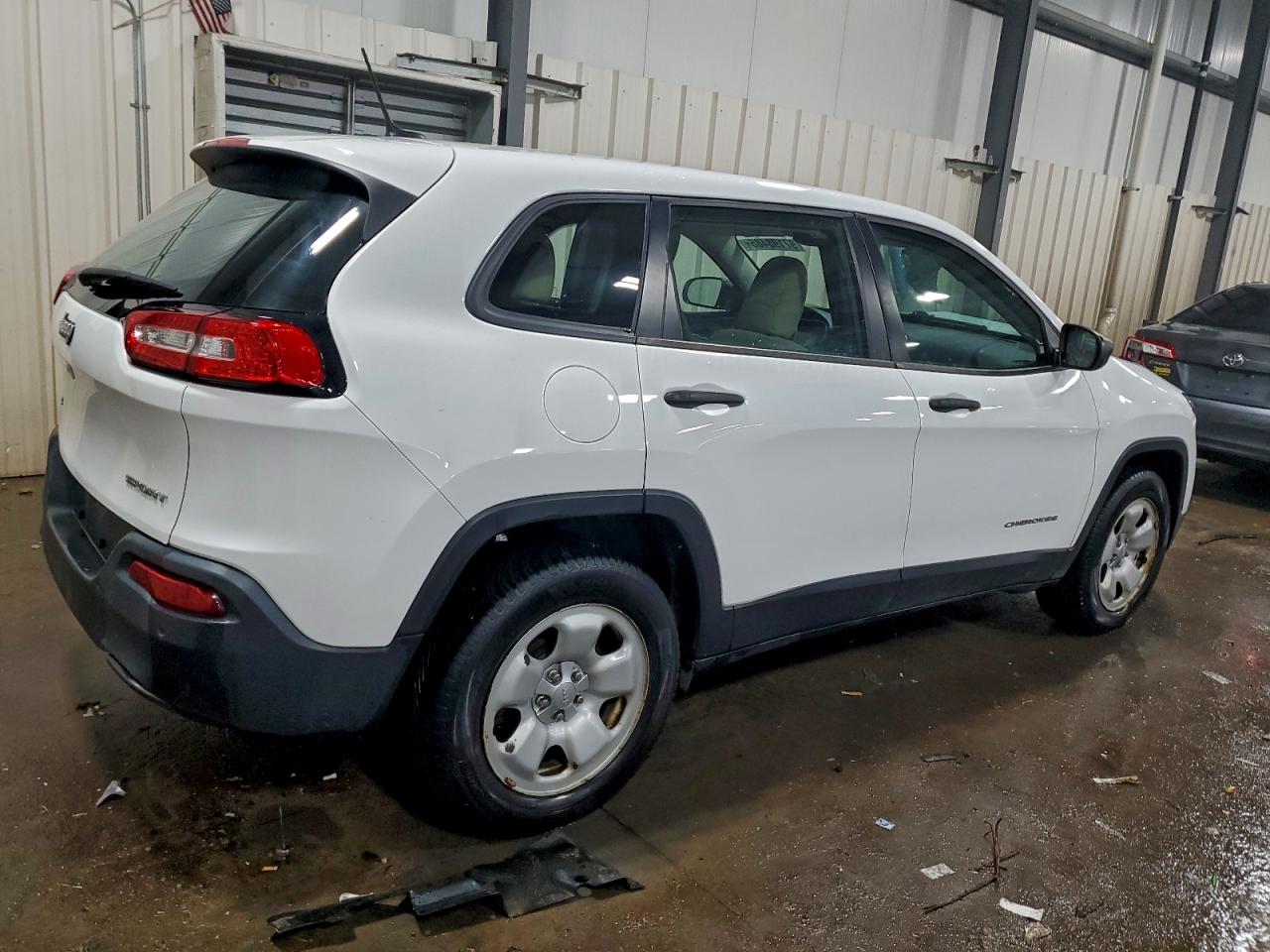 2017 JEEP CHEROKEE SPORT photo 3