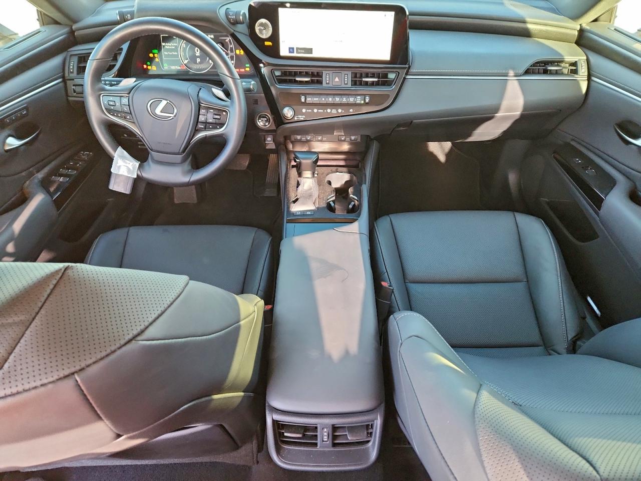 2025 LEXUS ES 300H BASE photo 8