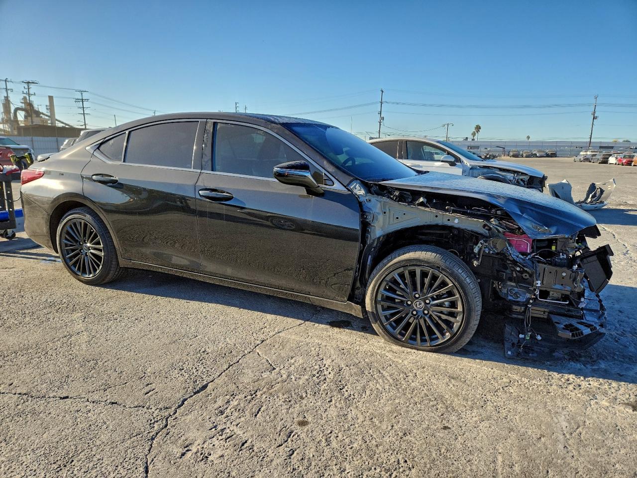 2025 LEXUS ES 300H BASE photo 4