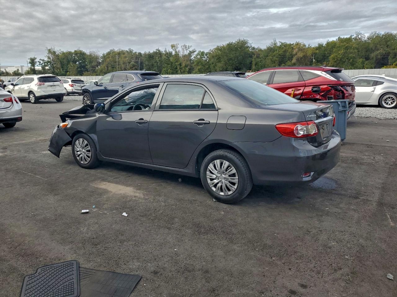 2013 TOYOTA COROLLA BASE photo 2