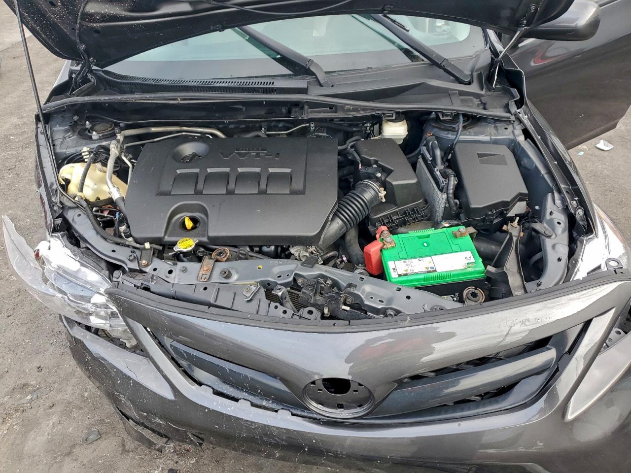 2013 TOYOTA COROLLA BASE photo 11