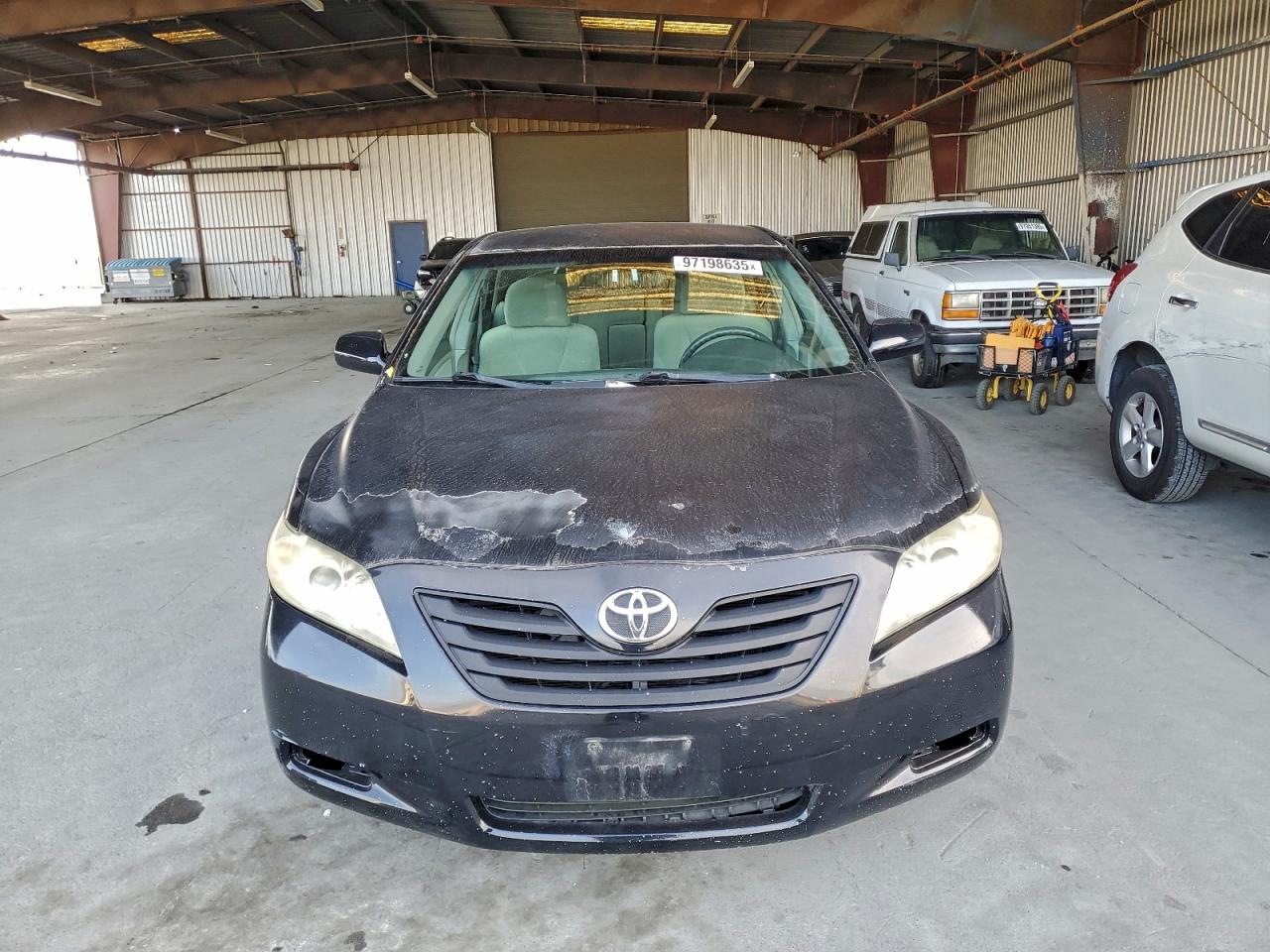 2009 TOYOTA CAMRY SE photo 5
