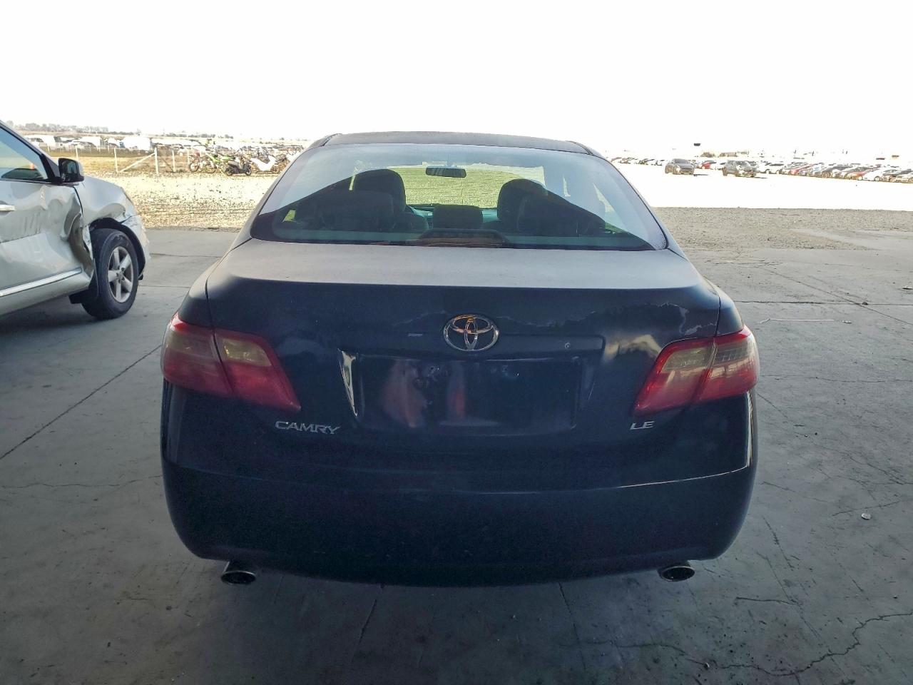 2009 TOYOTA CAMRY SE photo 6