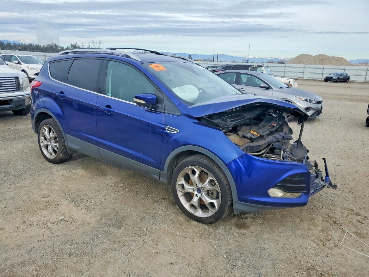 2013 FORD ESCAPE TITANIUM photo 4
