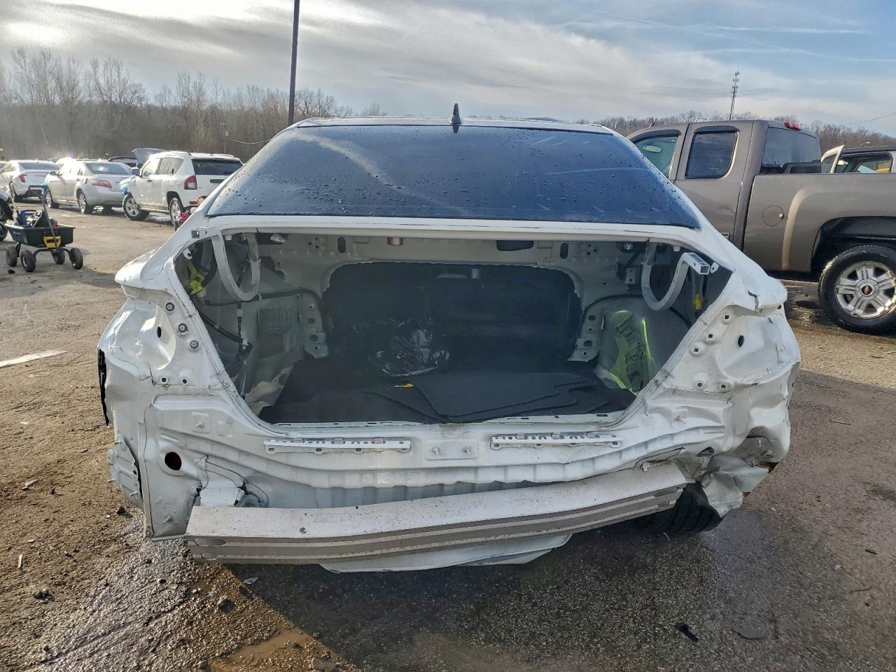 2022 TOYOTA CAMRY XSE photo 16