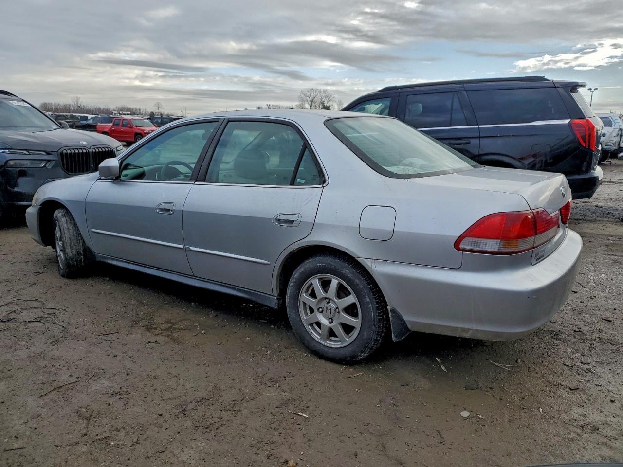 2002 HONDA ACCORD SE photo 2